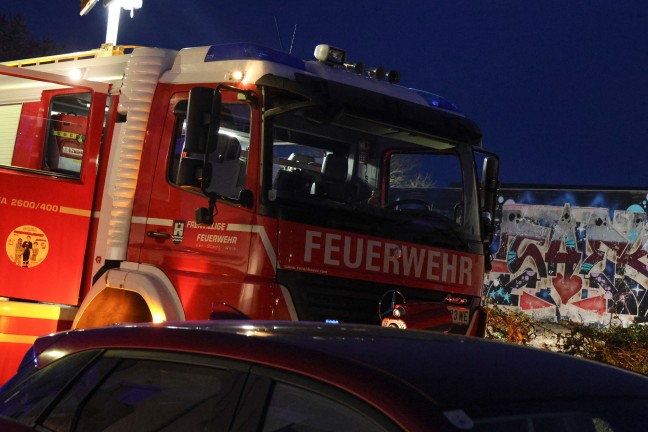 Regionalzug evakuiert: Person in Wels von Triebwagen der Almtalbahn erfasst und t�dlich verletzt