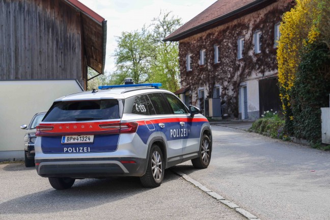 Mordalarm in Eberschwang: 83-J�hriger soll offenbar pflegebed�rftige Ehefrau (77) erschossen haben