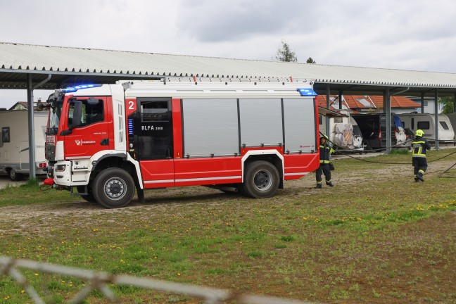 Gasaustritt: Feuerwehr zu ausstr�mender Propangasflasche in Wei�kirchen an der Traun gerufen