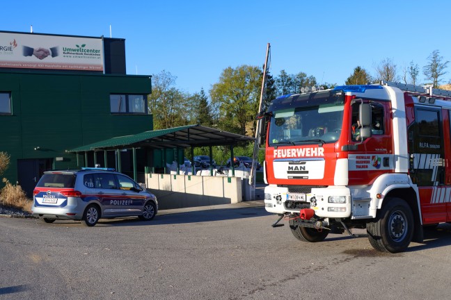 Brandverdacht: Vermeintlicher Rauch bei Heizwerk in Thalheim bei Wels l�ste neuerlich Einsatz aus