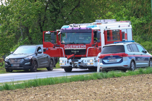 Brand auf der Ladefl�che eines PKW-Anh�ngers in Wels-Vogelweide schnell gel�scht
