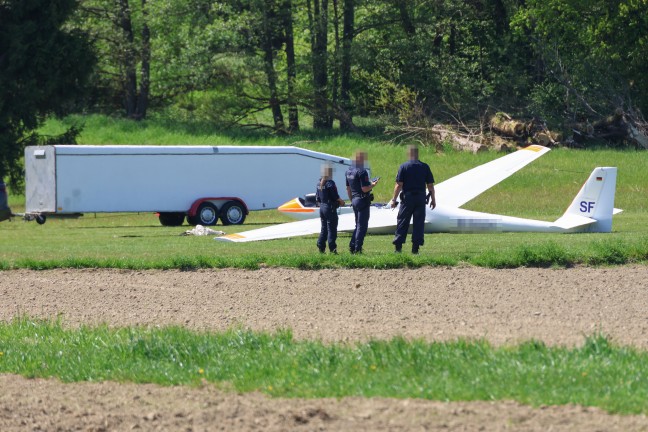 Flugzeugabsturz: Absturz eines Segelflugzeuges auf Flugplatz in Pupping fordert zwei Verletzte