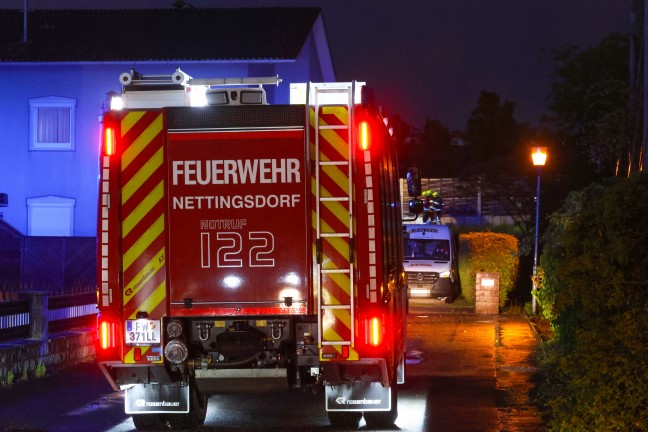Rauchentwicklung aus Stra�enlaterne sorgte f�r Einsatz der Feuerwehr in Ansfelden