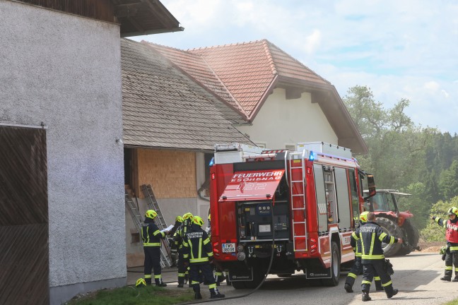 F�nf Feuerwehren bei Brand auf einem Bauernhof in Eschenau im Hausruckkreis im Einsatz