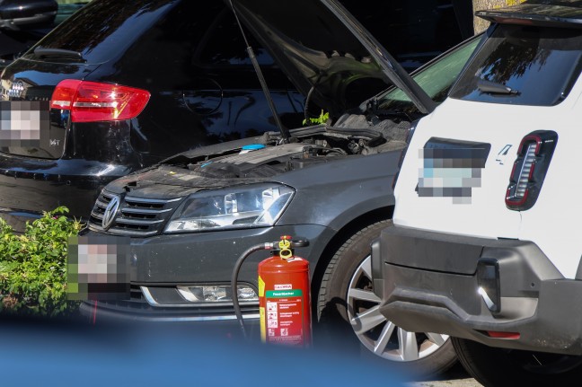 Gemeldeter PKW-Brand in Pichl bei Wels bei Eintreffen der Feuerwehr bereits gel�scht