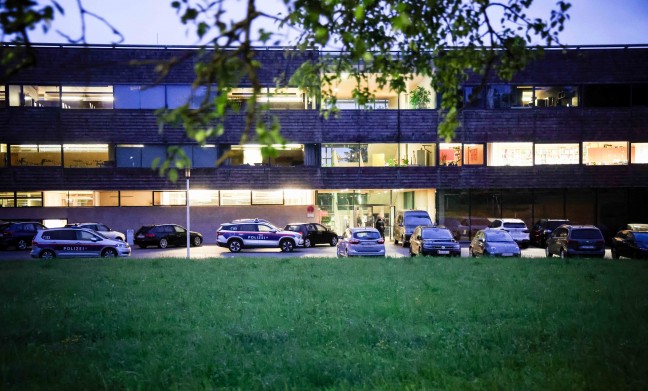 Mordalarm: Lehrerin (28) in einer Schule in Taufkirchen an der Pram offenbar von Kollege get�tet
