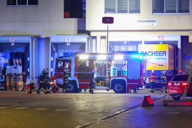 Brand bei einem Produktionsbetrieb in Wels-Vogelweide