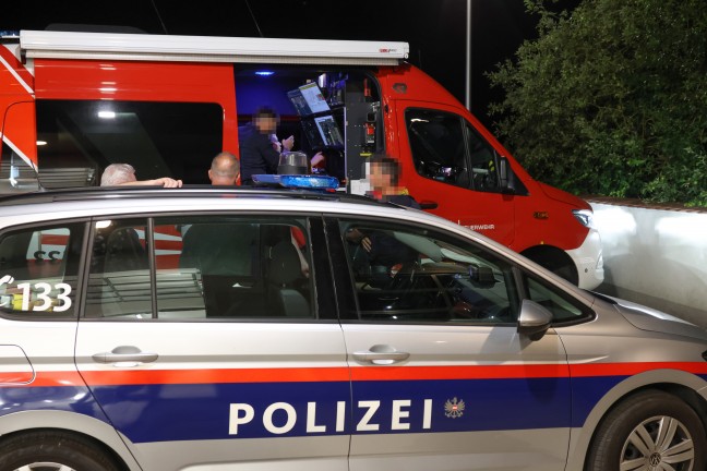 N�chtlicher Einsatz: Mehrst�ndige Suchaktion nach abg�ngiger Person in Hargelsberg