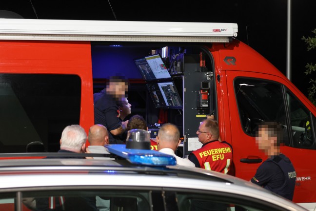 N�chtlicher Einsatz: Mehrst�ndige Suchaktion nach abg�ngiger Person in Hargelsberg