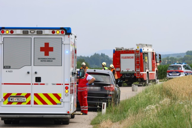 Fahrerfluchtunfall: Auto nach Ausweichman�ver bei Sipbachzell �berschlagen