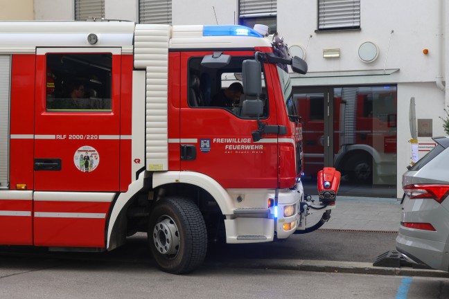 Brandverdacht: Vermeintlich eingesteckter Lockenstab sorgte f�r Einsatz in Wels-Innenstadt