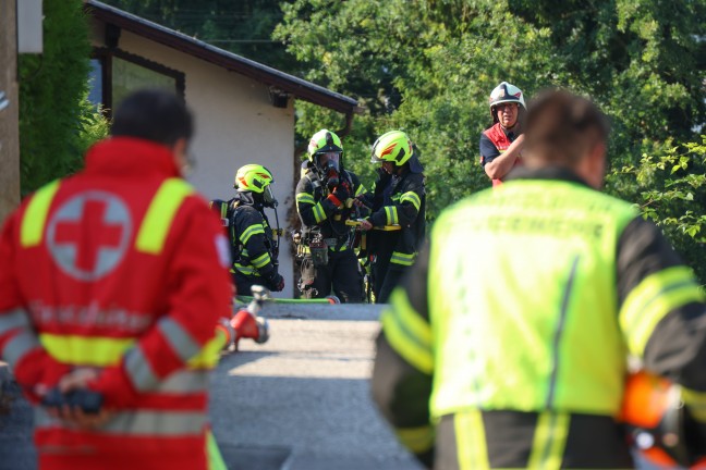 Siedlung evakuiert: Einsatz nach gr��erem Gasaustritt in Neumarkt im Hausruckkreis
