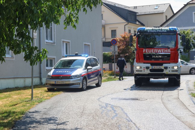 Brandeinsatz in Stadl-Paura: Motorrad stand m�glicherweise nach Unfall in Vollbrand