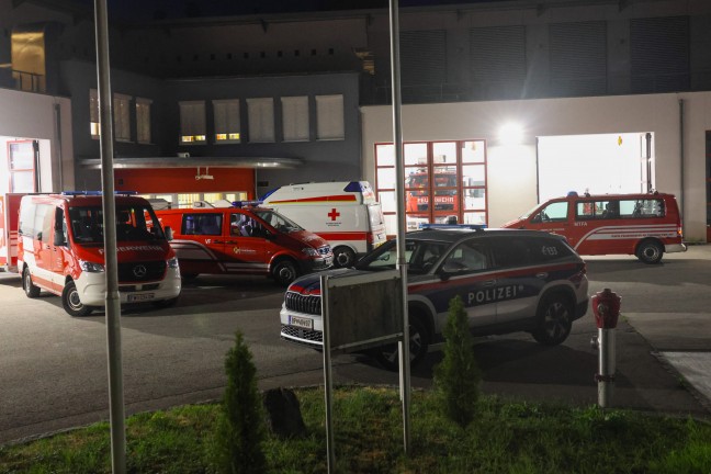 N�chtliche Suchaktion nach abg�ngigem Jugendlichen im Bereich des Traunsees in Altm�nster