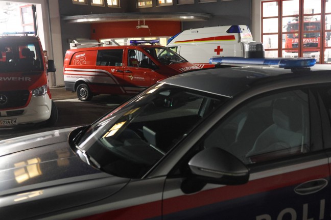 N�chtliche Suchaktion nach abg�ngigem Jugendlichen im Bereich des Traunsees in Altm�nster