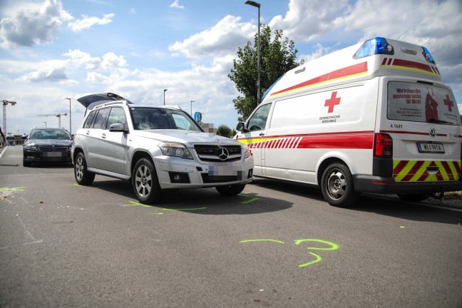 Radfahrer bei Crash mit PKW in Marchtrenk schwer verletzt