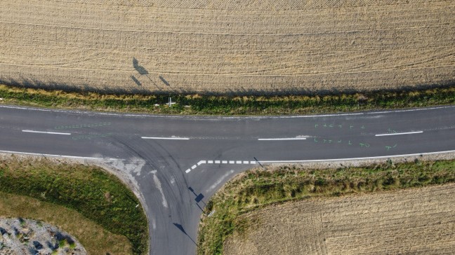 T�dlicher Verkehrsunfall: Rennradfahrer (83) stirbt bei schwerem Crash in Wartberg an der Krems