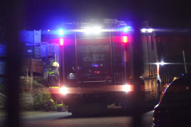 Aufgewirbelter Staub einer Baustelle sorgte f�r Einsatz zweier Feuerwehren in Wels-Waidhausen