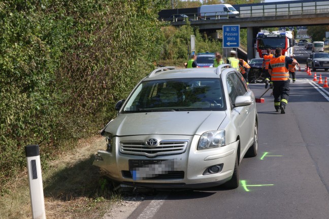 Crash zweier PKW im Bereich der Autobahnanschlusstelle bei Wei�kirchen an der Traun