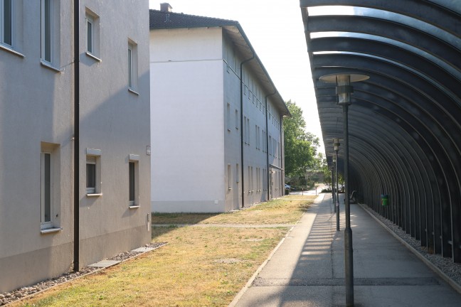 Schnelle Entwarnung nach gemeldetem Brand in einer betreubaren Wohneinrichtung in Traun