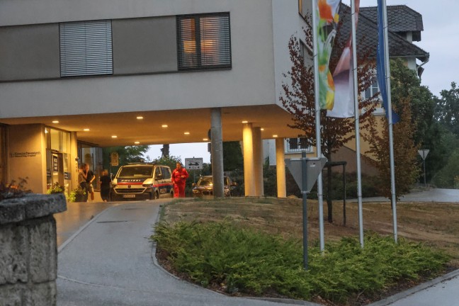 Gro�angelegte Suchaktion nach abg�ngiger Person aus Pflegeheim in Bad Schallerbach