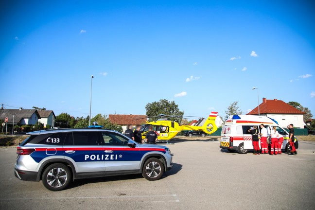 Notarzthubschrauber nach internem Notfall in Marchtrenk im Einsatz