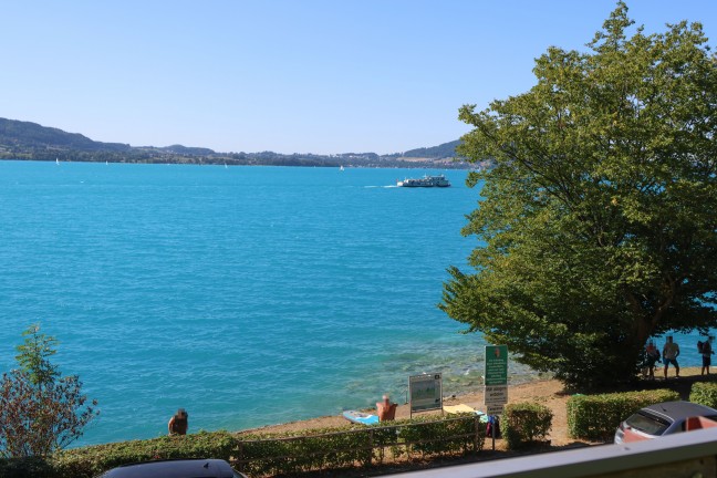 Taucheinsatz im Attersee: Entwarnung nach bef�rchtetem Tauchunfall in Weyregg am Attersee