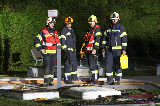 N�chtlicher Brand im Schlafzimmer einer Mehrparteienhauswohnung in Leonding