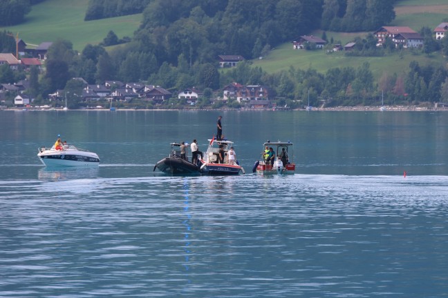 Flugzeugabsturz: Kleinflugzeug bei Steinbach am Attersee in den Attersee gest�rzt