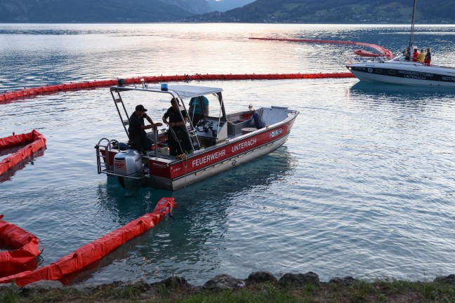 Flugzeugabsturz: Kleinflugzeug bei Steinbach am Attersee in den Attersee gest�rzt