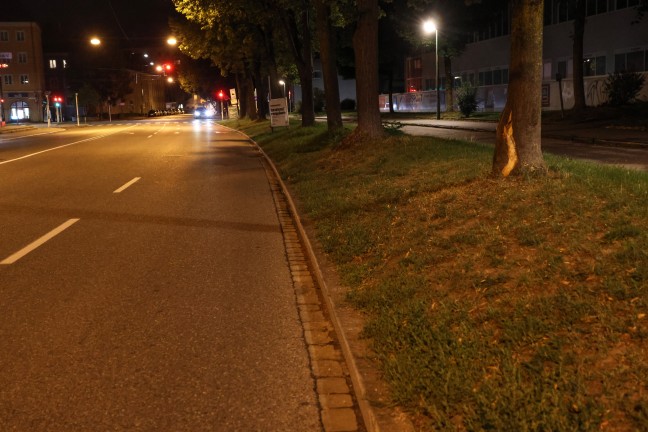 Autolenker (86) starb nach Verkehrsunfall in Linz-Urfahr im Klinikum an schweren Verletzungen