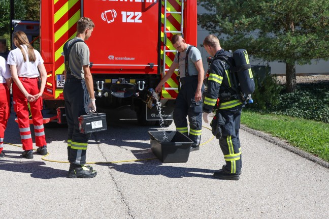 Batterie ausgegast: �berhitzte Akkus eines Stromspeichers in einem Reihenhaus in Grieskirchen