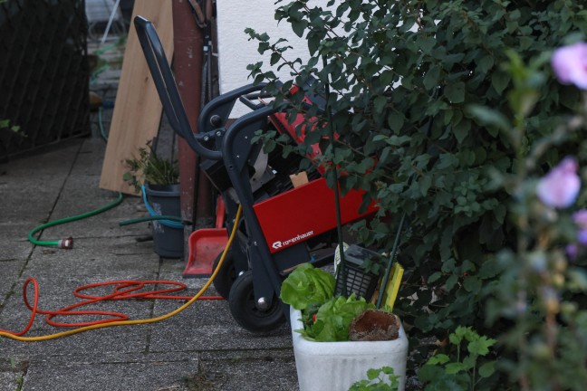 Angebranntes Kochgut: Einsatzkr�fte zu K�chenbrand in einem Wohnhaus in Gunskirchen alarmiert