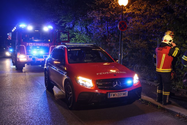 Feuerwehr zu vorerst unklarem Brand bei Kindergarten in Wels-Neustadt alarmiert