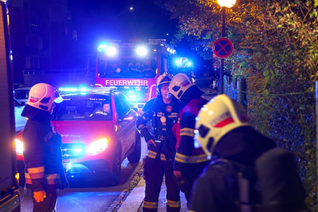 Feuerwehr zu vorerst unklarem Brand bei Kindergarten in Wels-Neustadt alarmiert