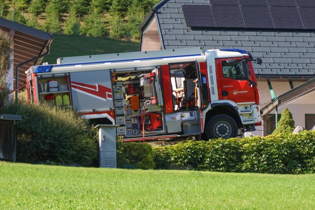 Vier Feuerwehren bei Brand in einem Nebengeb�ude in Altm�nster im Einsatz