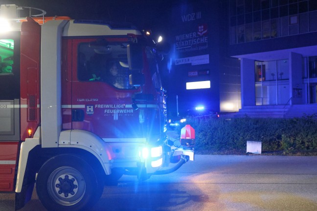 Einsatz wegen Brandverdachts: Rasche Entwarnung nach gemeldetem Brandgeruch in Wels-Lichtenegg
