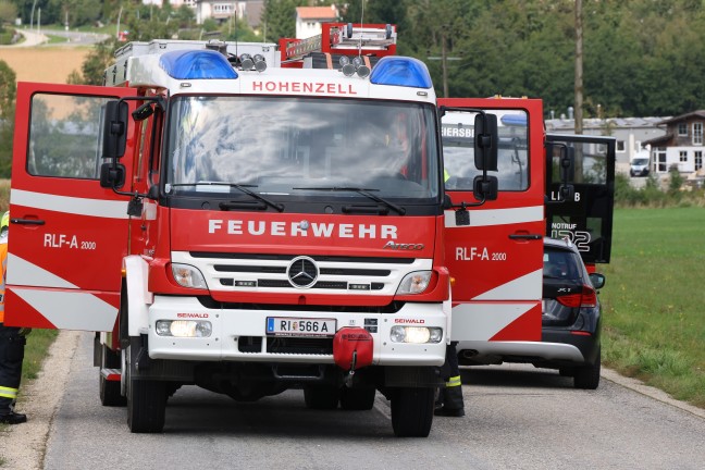Schulbus-Crash: Sechs teils Schwerverletzte bei Unfall gegen LKW in St. Marienkirchen am Hausruck
