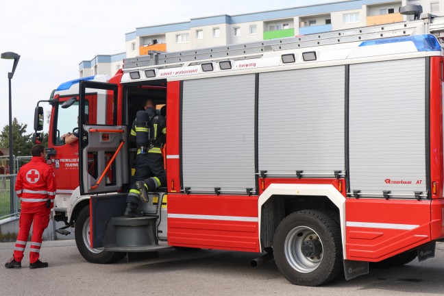 Ein Verletzter bei K�chenbrand in einem Mehrparteienwohnhaus in Wels-Pernau