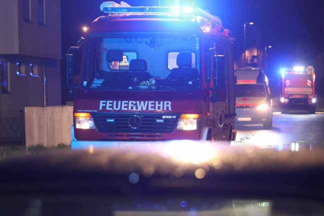 Kellerbrand: Zwei Feuerwehren bei Brand in einem Einfamilienhaus in Fischlham im Einsatz
