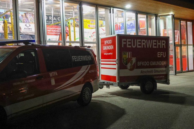 Gl�ckliches Ende einer n�chtlichen Suchaktion nach einer abg�ngigen Person in Gr�nau im Almtal