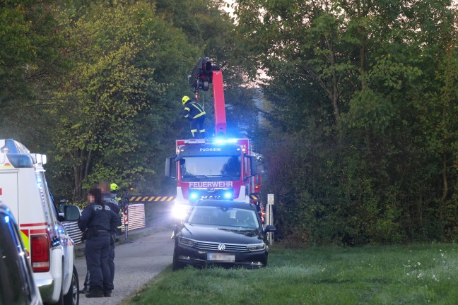 Personenrettung: Schwerverletzte Person aus steiler B�schung in Attnang-Puchheim gerettet