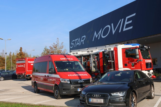 Brand in der K�che eines Gastronomiebetriebs in einem Kinogeb�ude in Dietach
