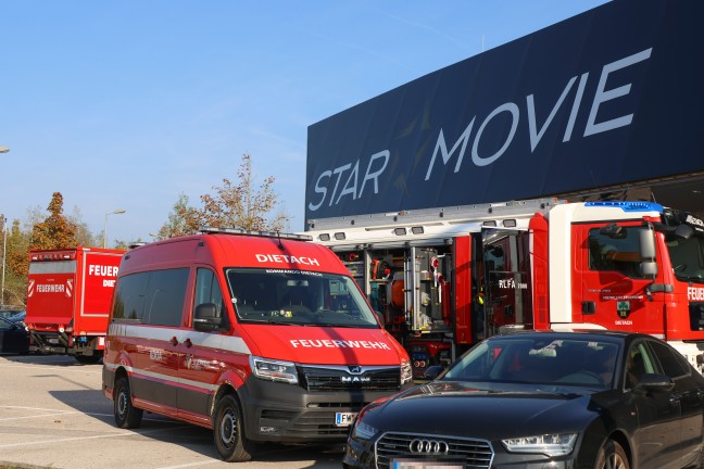 Brand in der K�che eines Gastronomiebetriebs in einem Kinogeb�ude in Dietach