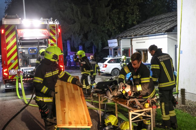 Brand in einem Sportgesch�ft in Nu�bach sorgte f�r Einsatz der Feuerwehr