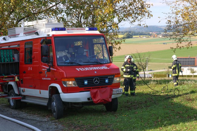 Brand in einem Hofladengeb�ude in Prambachkirchen sorgte f�r Einsatz zweier Feuerwehren