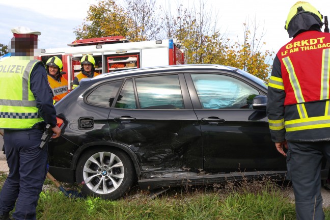 Schwerer Verkehrsunfall im Kreuzungsbereich der Pyhrnpass Stra�e in Thalheim bei Wels