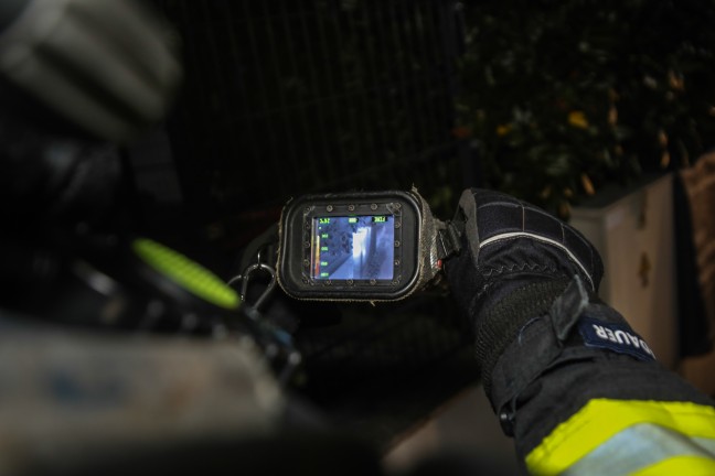 Feuerwehr zu Brand in einem Stromverteilerkasten in einer Siedlungsstra�e in Marchtrenk alarmiert
