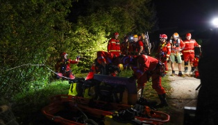 Schwierige Rettungsaktion: Mädchen bei Grünburg in Böschung der Steyr-Schlucht abgestürzt