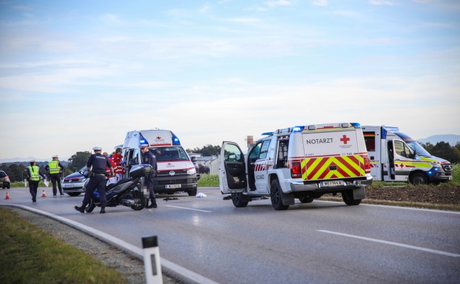 Verkehrsunfall mit Motorroller in Marchtrenk fordert einen Verletzten